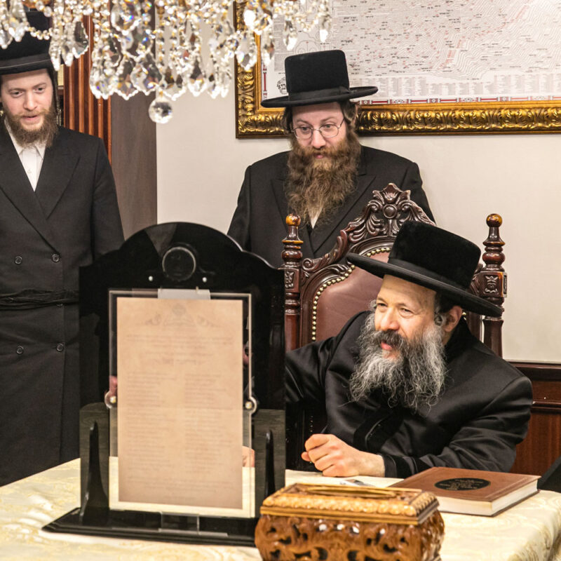 Custom Tabletop Parchment Display with Clock J·Plak